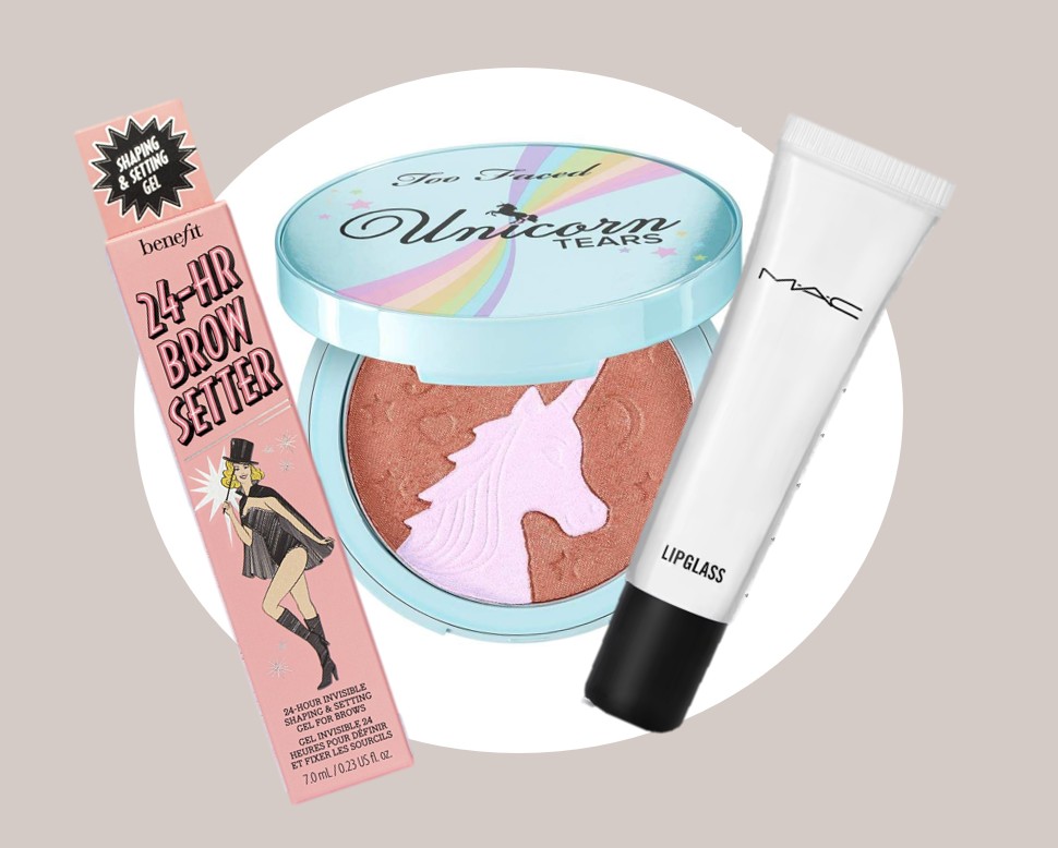 Produtos de maquilhagem usados no editorial de Caranguejo: Benefit 24-HR Brow Setter, Too Faced Unicorn Tears Bronzer e MAC Lipglass Clear